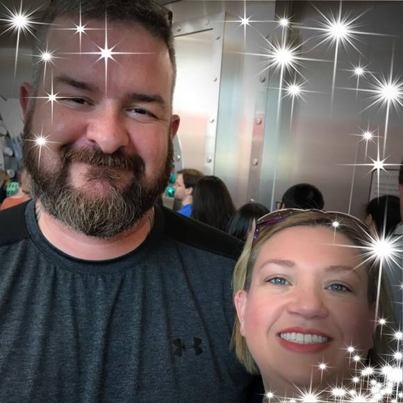 Meet your Posher, April - Picture 1 of 1